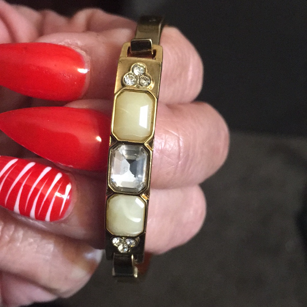 Ann Taylor Jade Golden Bracelet 75$